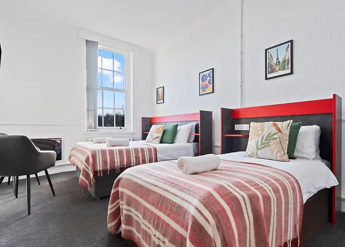 Vibrant, Spacious Studio With Parking And Netflix